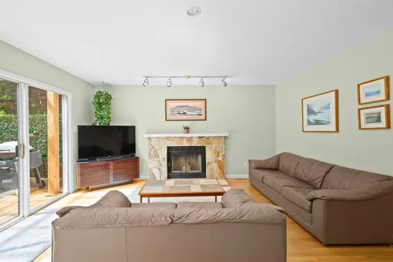 4007 Shone Road, North Vancouver For Sale - image 12