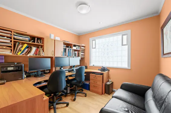 4007 Shone Road, North Vancouver For Sale - image 25