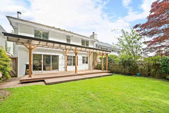 4007 Shone Road, North Vancouver For Sale - image 3