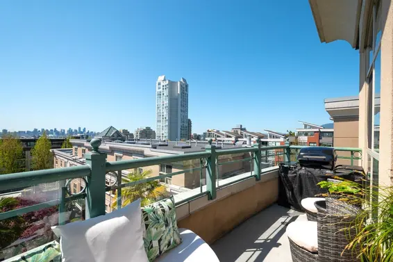 416 332 Lonsdale Avenue, North Vancouver For Sale - image 6