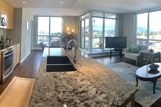 703 135 East 17Th Street, North Vancouver For Sale - image 2