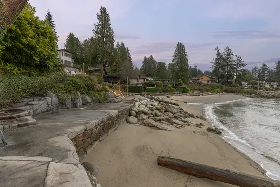 3298 Radcliffe Avenue, West Vancouver For Sale - image 36