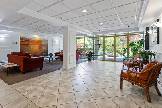 402 1425 Esquimalt Avenue, West Vancouver For Sale - image 5
