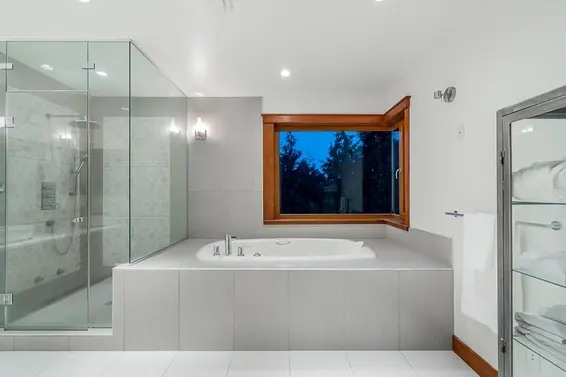 561 Ballantree Road, West Vancouver For Sale - image 14