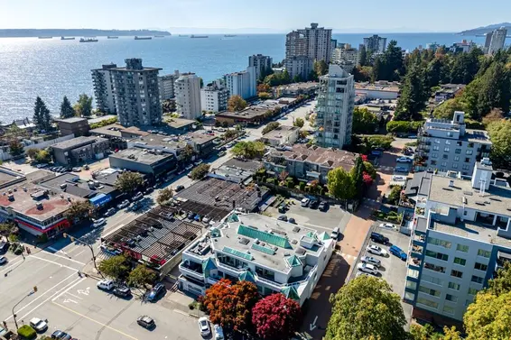 204 565 17 Street, West Vancouver For Sale - image 31