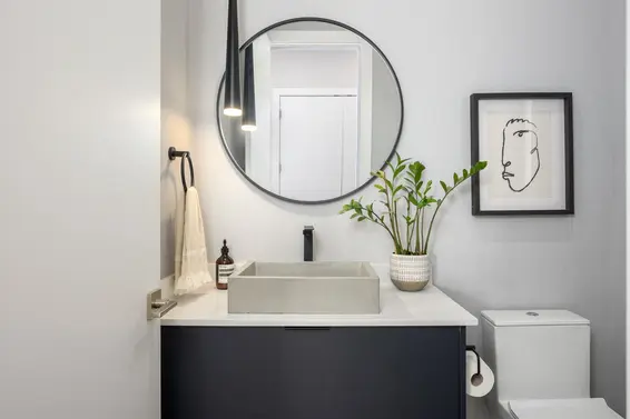 3 215 East 21st Street, North Vancouver For Sale - image 18