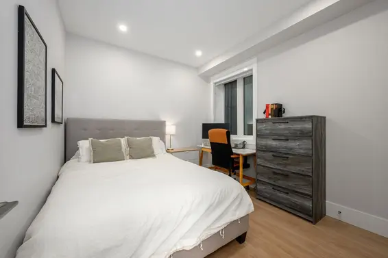 3 215 East 21st Street, North Vancouver For Sale - image 28