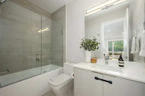 3 215 East 21st Street, North Vancouver For Sale - image 29