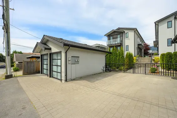 3 215 East 21st Street, North Vancouver For Sale - image 34