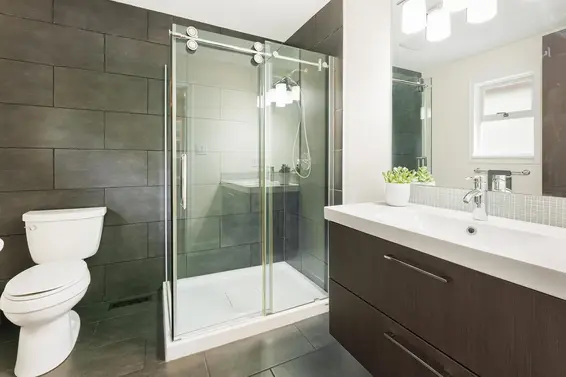 4426 Marine Drive, West Vancouver For Sale - image 19