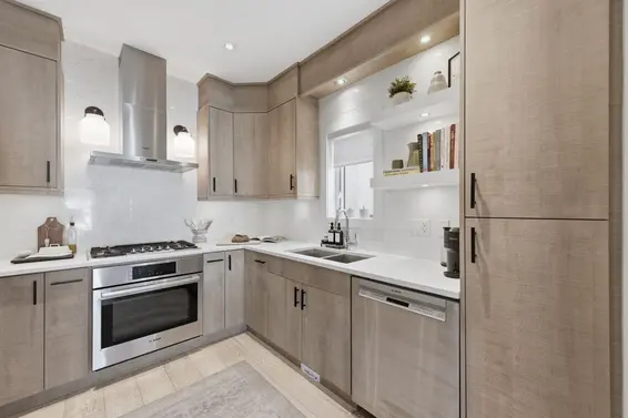 212 East 18th Street, North Vancouver For Sale - image 12