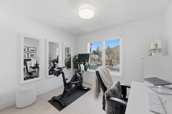 212 East 18th Street, North Vancouver For Sale - image 22