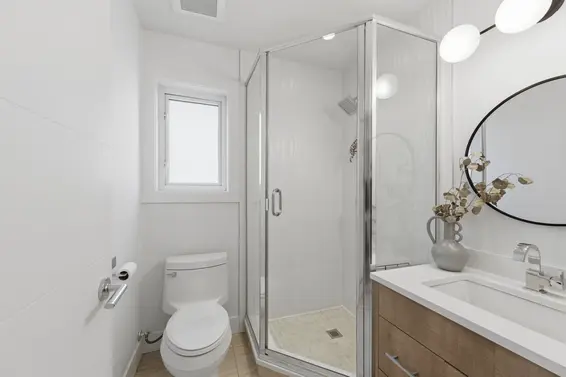 212 East 18th Street, North Vancouver For Sale - image 23