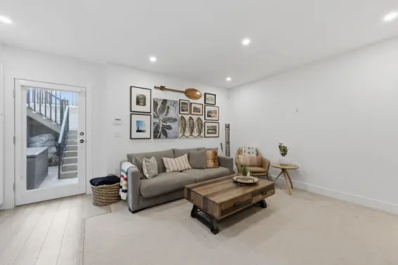 212 East 18th Street, North Vancouver For Sale - image 27