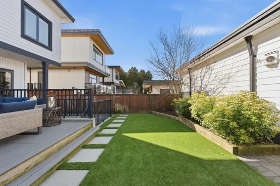 212 East 18th Street, North Vancouver For Sale - image 32