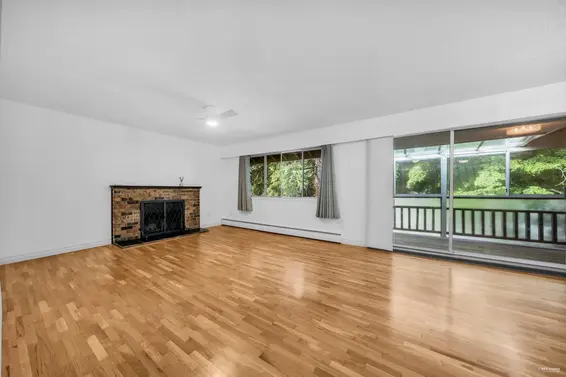 704 555 West 28th Street, North Vancouver For Sale - image 11