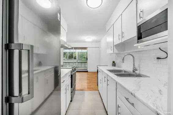 704 555 West 28th Street, North Vancouver For Sale - image 13