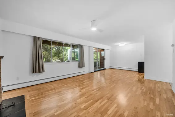 704 555 West 28th Street, North Vancouver For Sale - image 2
