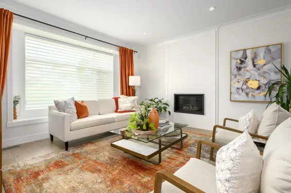 787 East 13th Street, North Vancouver For Sale - image 2