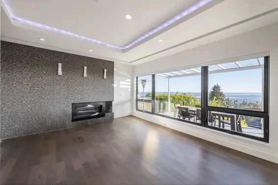 383 Newdale Street, North Vancouver For Sale - image 10