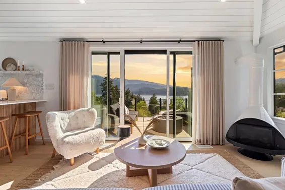 2375 Caledonia Avenue, North Vancouver