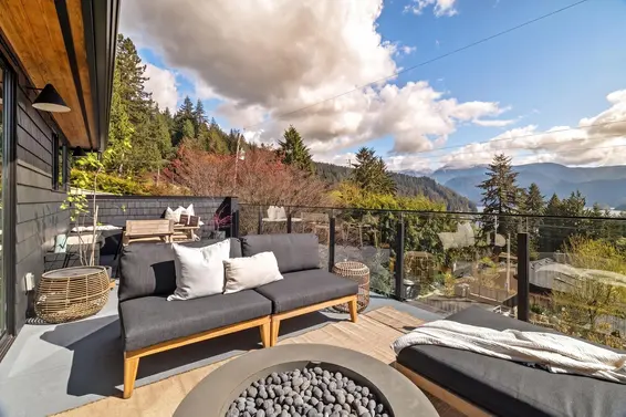 2375 Caledonia Avenue, North Vancouver For Sale - image 14