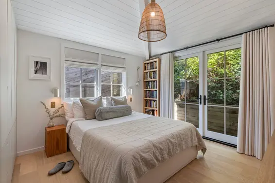 2375 Caledonia Avenue, North Vancouver For Sale - image 18