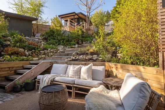 2375 Caledonia Avenue, North Vancouver For Sale - image 34