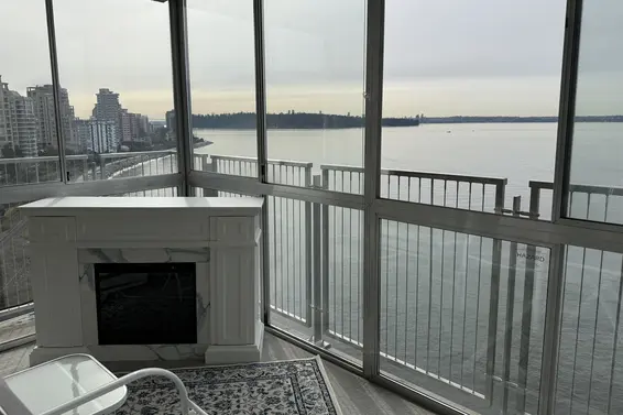 1105 150 24th Street, West Vancouver For Sale - image 1