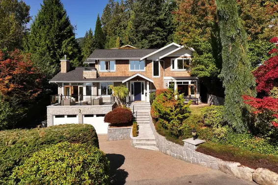 4812 Skyline Drive, North Vancouver