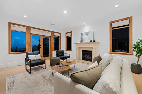 4812 Skyline Drive, North Vancouver For Sale - image 16