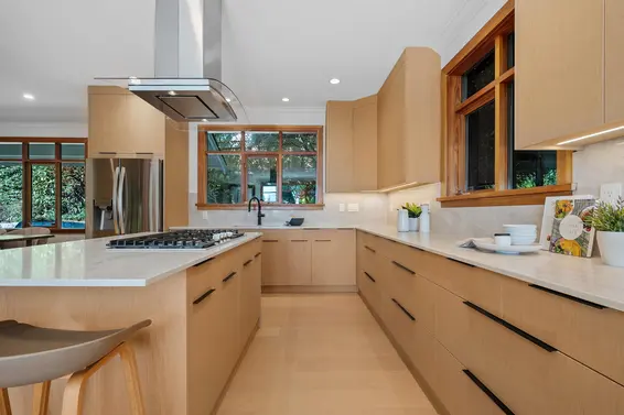 4812 Skyline Drive, North Vancouver For Sale - image 6