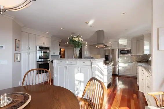 1278 Chartwell Drive, West Vancouver For Sale - image 10