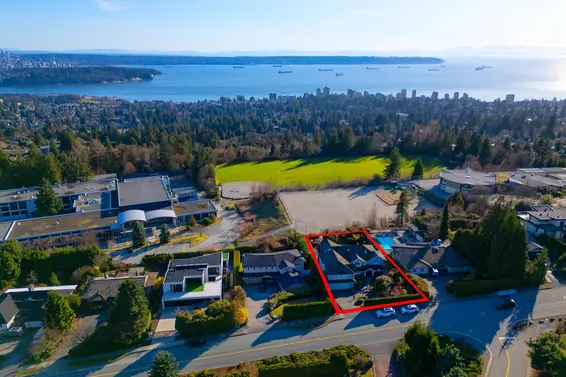 1278 Chartwell Drive, West Vancouver For Sale - image 4