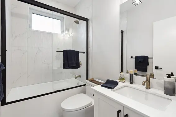 1330 West 15th Street, North Vancouver For Sale - image 12