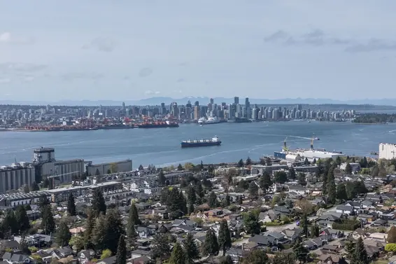 635 East Keith Road, North Vancouver For Sale - image 2