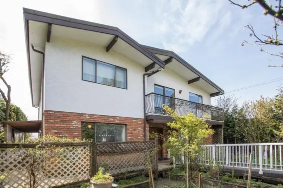 635 East Keith Road, North Vancouver For Sale - image 24