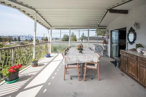 635 East Keith Road, North Vancouver For Sale - image 27