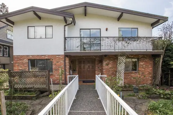 635 East Keith Road, North Vancouver For Sale - image 5