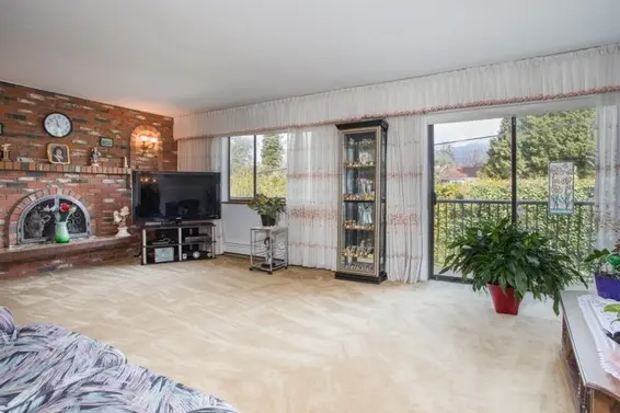 635 East Keith Road, North Vancouver For Sale - image 8
