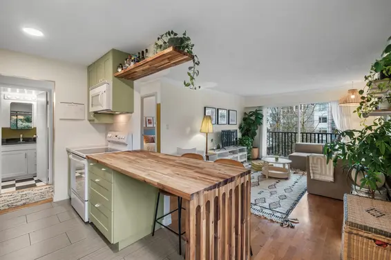 207 270 West 1st Street, North Vancouver For Sale - image 11
