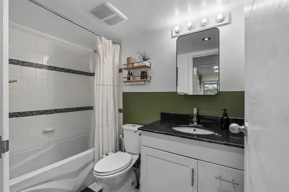 207 270 West 1st Street, North Vancouver For Sale - image 15