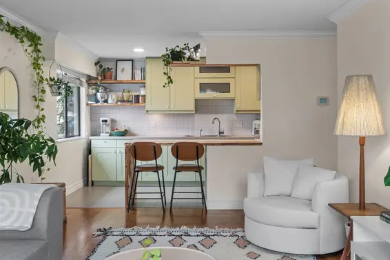 207 270 West 1st Street, North Vancouver For Sale - image 7