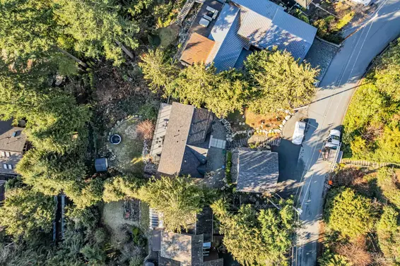 130 Oceanview Place, Lions Bay For Sale - image 33
