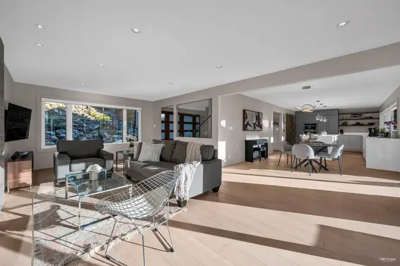 130 Oceanview Place, Lions Bay For Sale - image 6