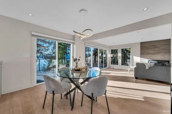 130 Oceanview Place, Lions Bay For Sale - image 8