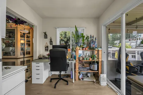 215 West 28th Street, North Vancouver For Sale - image 13