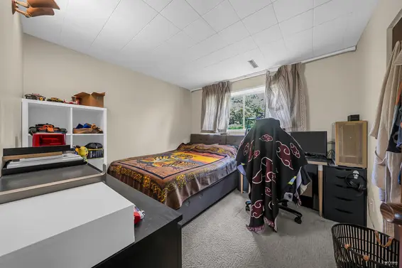 215 West 28th Street, North Vancouver For Sale - image 22