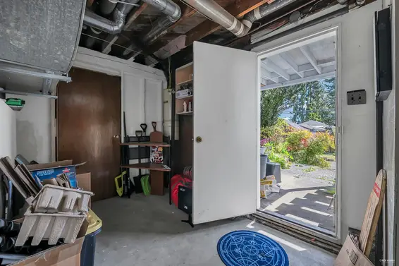 215 West 28th Street, North Vancouver For Sale - image 25