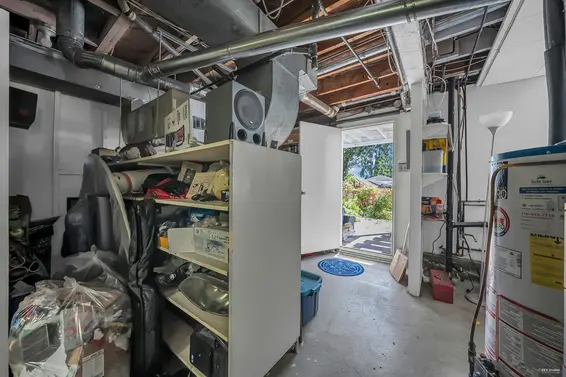 215 West 28th Street, North Vancouver For Sale - image 26